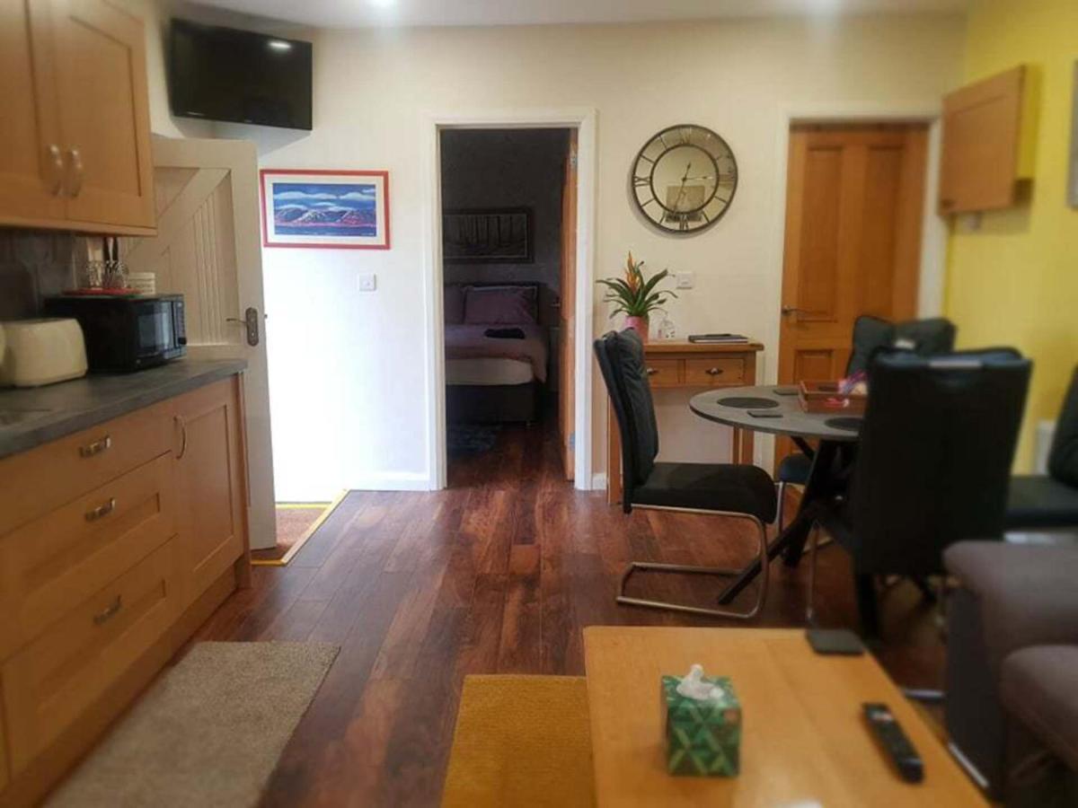 The Musical Ceol Cottage 1-Bedroom - Sleeps Four Ballynahinch Exteriör bild